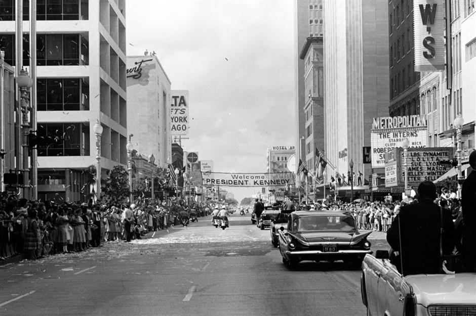 Main%20Street,%20Houston,%20Texas